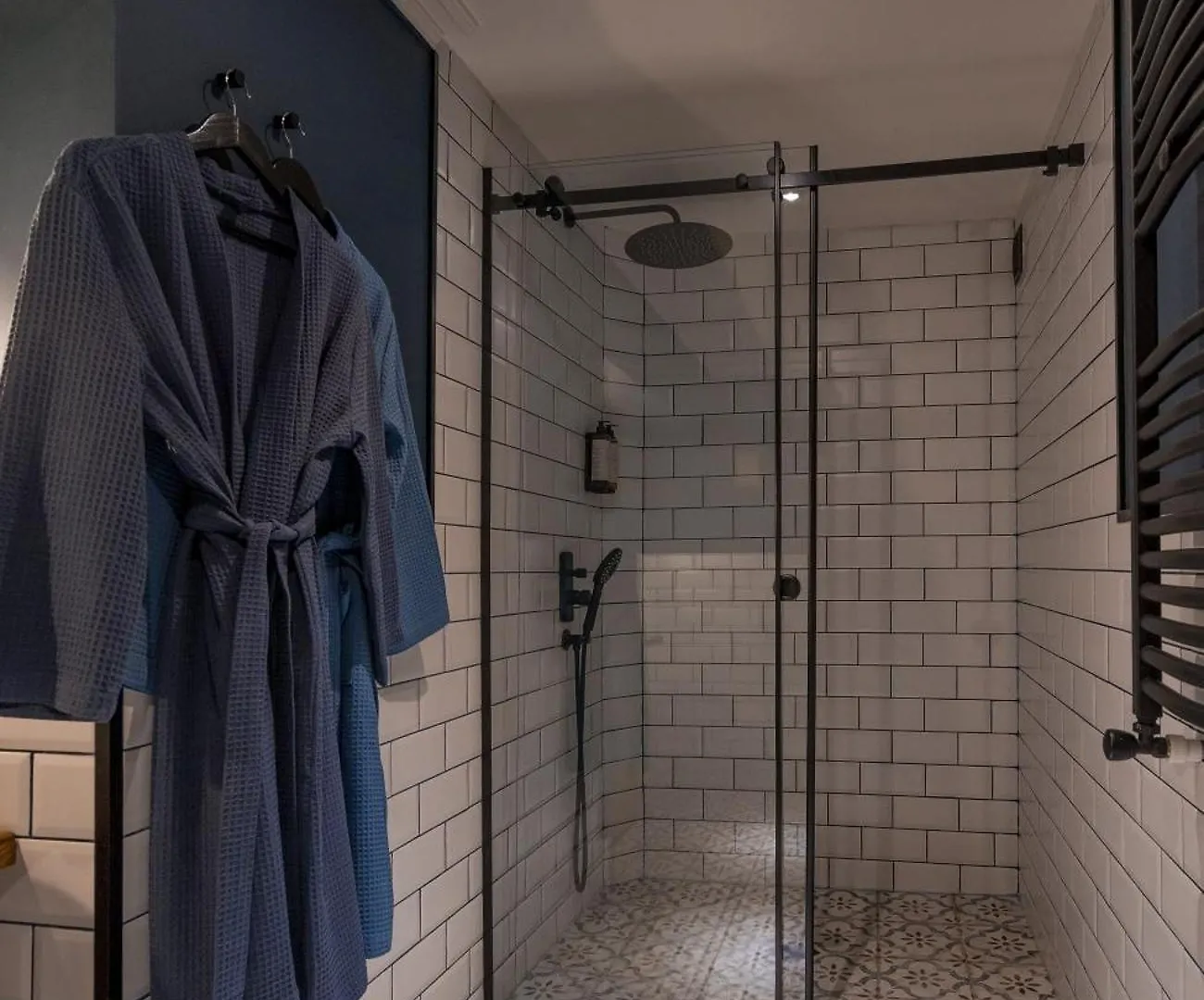 Zorba&Bond Boutique Hotel Tbilisi 4*,